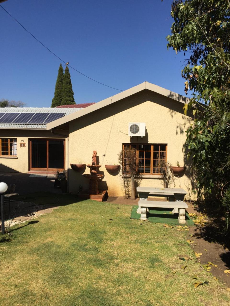 Eagle Crest Executive Lodge Edenvale Buitenkant foto