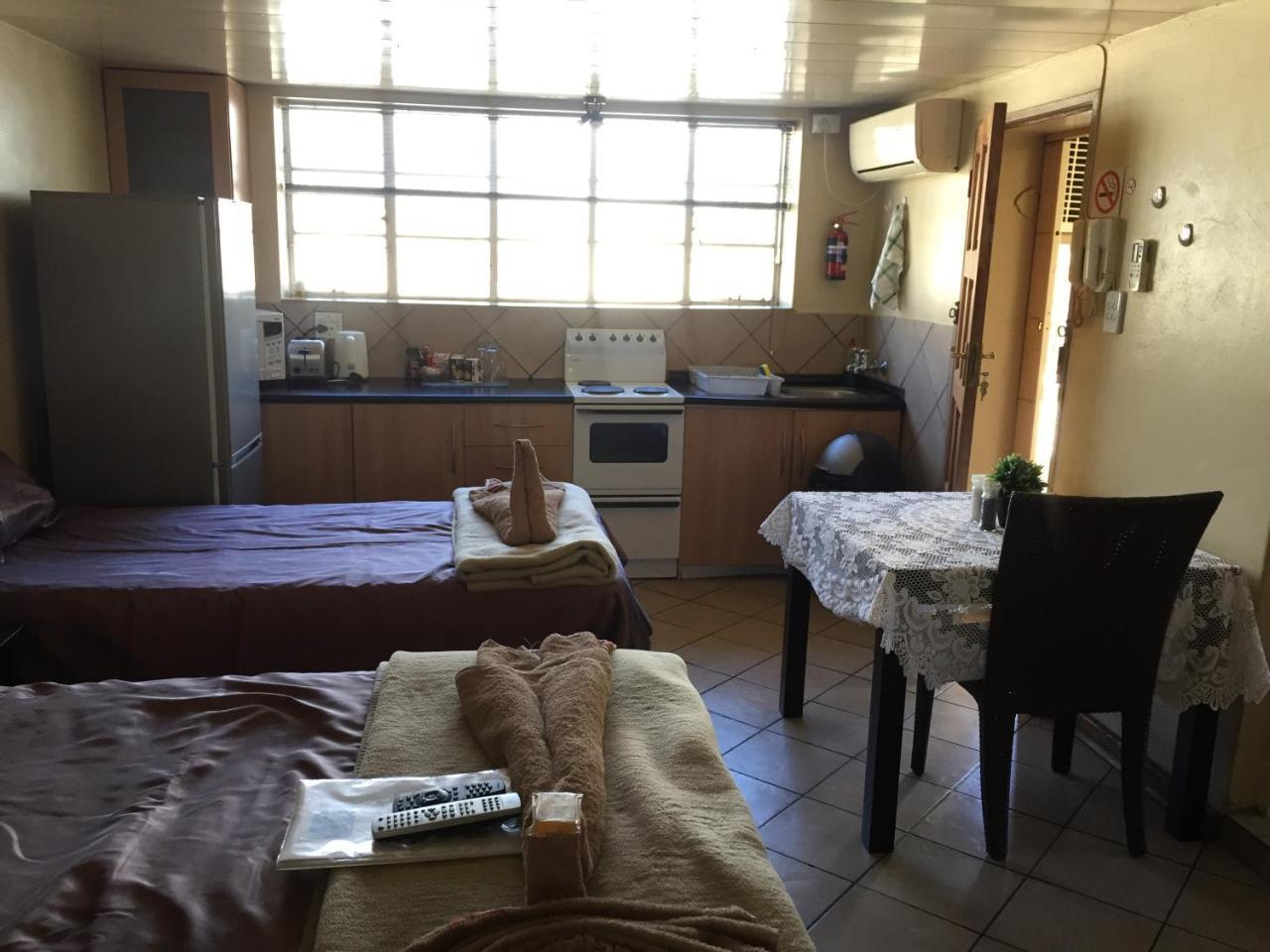 Eagle Crest Executive Lodge Edenvale Buitenkant foto
