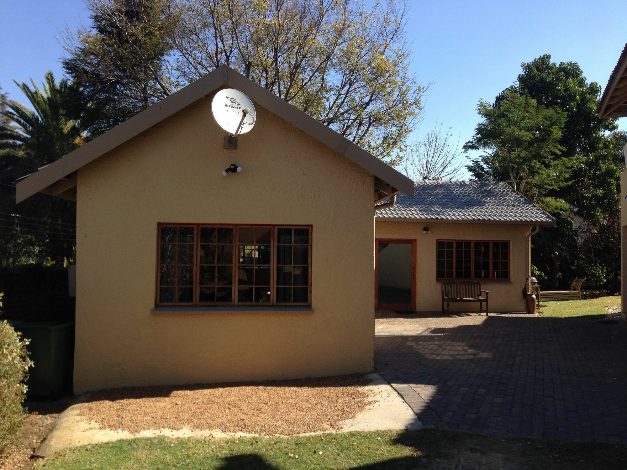 Eagle Crest Executive Lodge Edenvale Buitenkant foto
